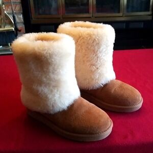UGG Chestnut Suede Shearling Cuff Warm Mid Calf Boots Women’s Size 5